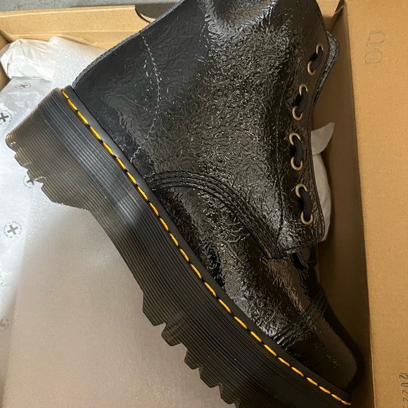 Martens SINCLAIR DISTRESSED PATENT LEATHER PLATFORM BOOTS